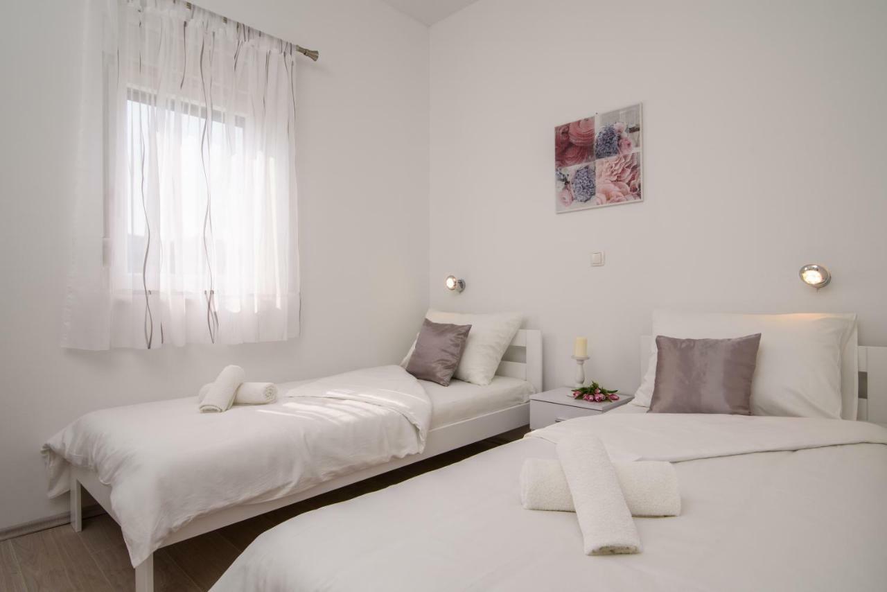 Apartmani Ville Vengo Trogir Dış mekan fotoğraf